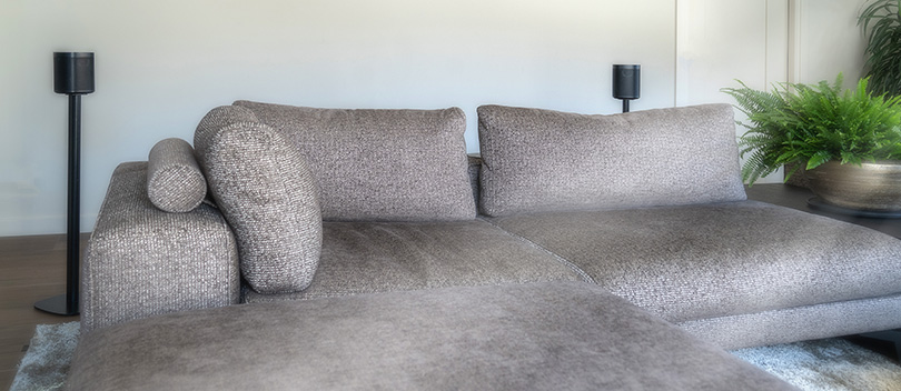 Den perfekta placeringen av dina högtalare? Som specialist på stativ och konsoler berättar vi allt om det ✓ TV- och ljudutrustning från A-varumärken